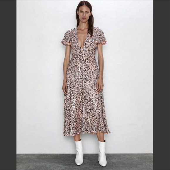 Zara Dresses & Skirts - (SOLD) Zara Limited Edition Sequins Dress